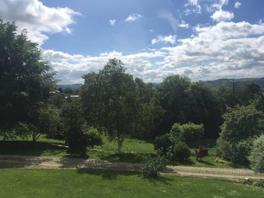 Bright, Airy Annex In Village With Stunning Views Apartment *